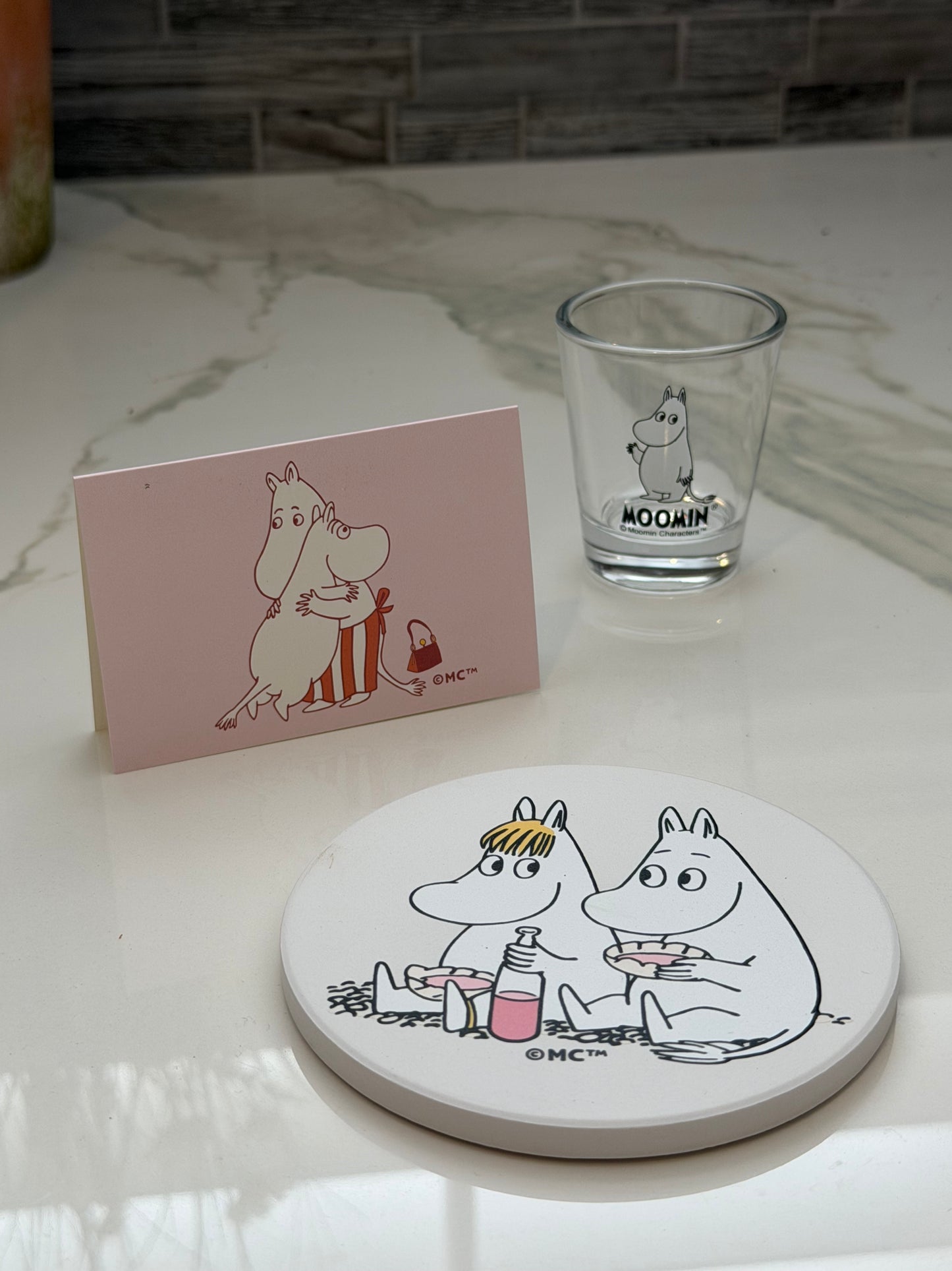 Moomin Mini Greeting Card - Hugging with Moominmamma